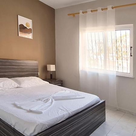Fabio'S Apartment فلورا المظهر الخارجي الصورة