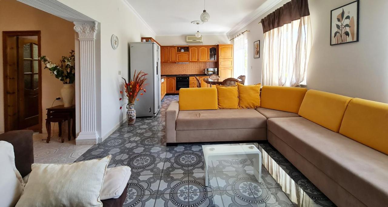 Fabio'S Apartment فلورا المظهر الخارجي الصورة