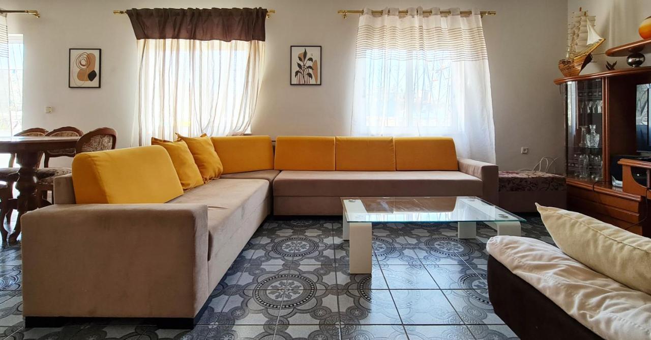 Fabio'S Apartment فلورا المظهر الخارجي الصورة