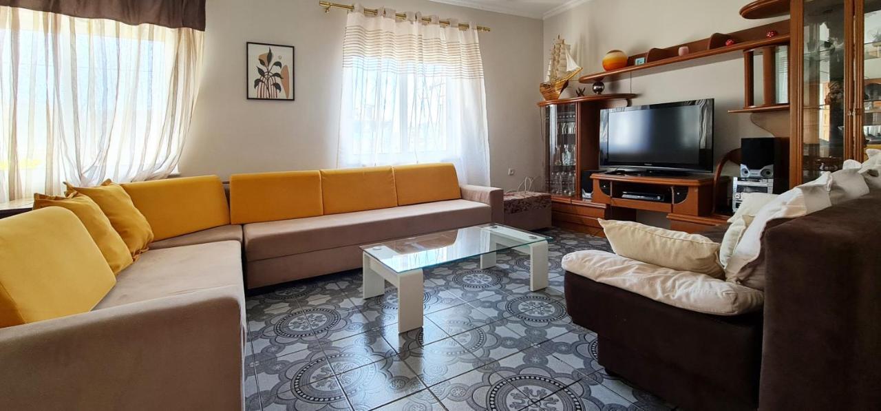 Fabio'S Apartment فلورا المظهر الخارجي الصورة